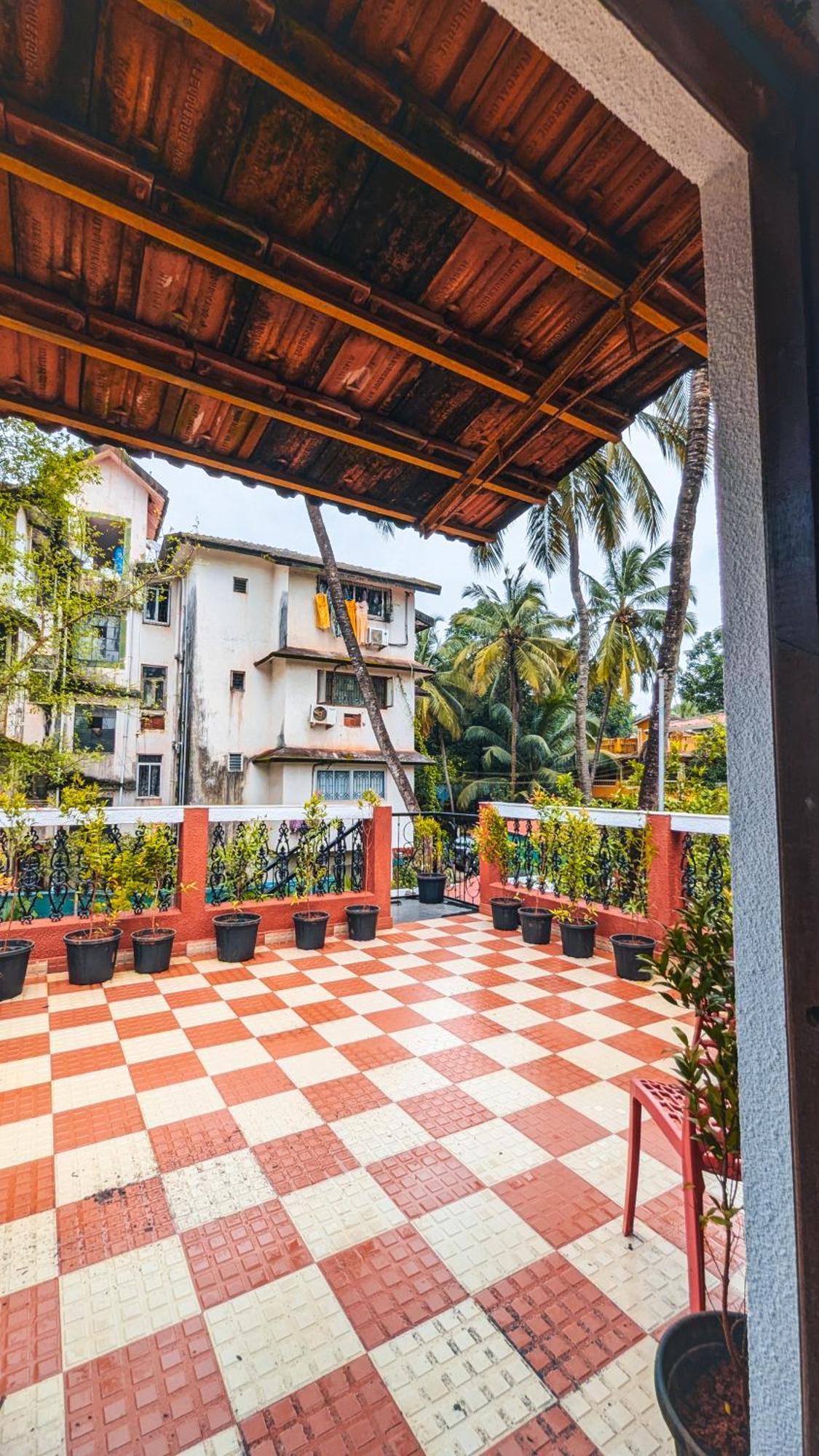 The First House By V3Homestay 4Bhk Private Pool Calangute Buitenkant foto