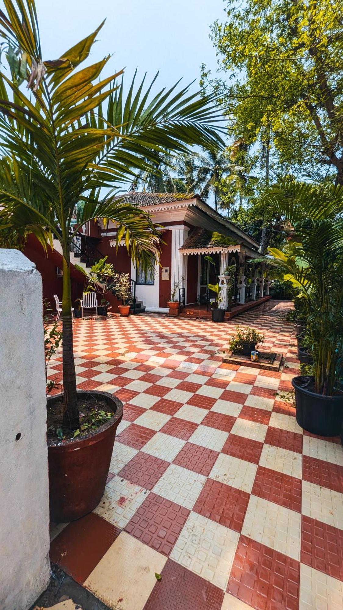 The First House By V3Homestay 4Bhk Private Pool Calangute Buitenkant foto