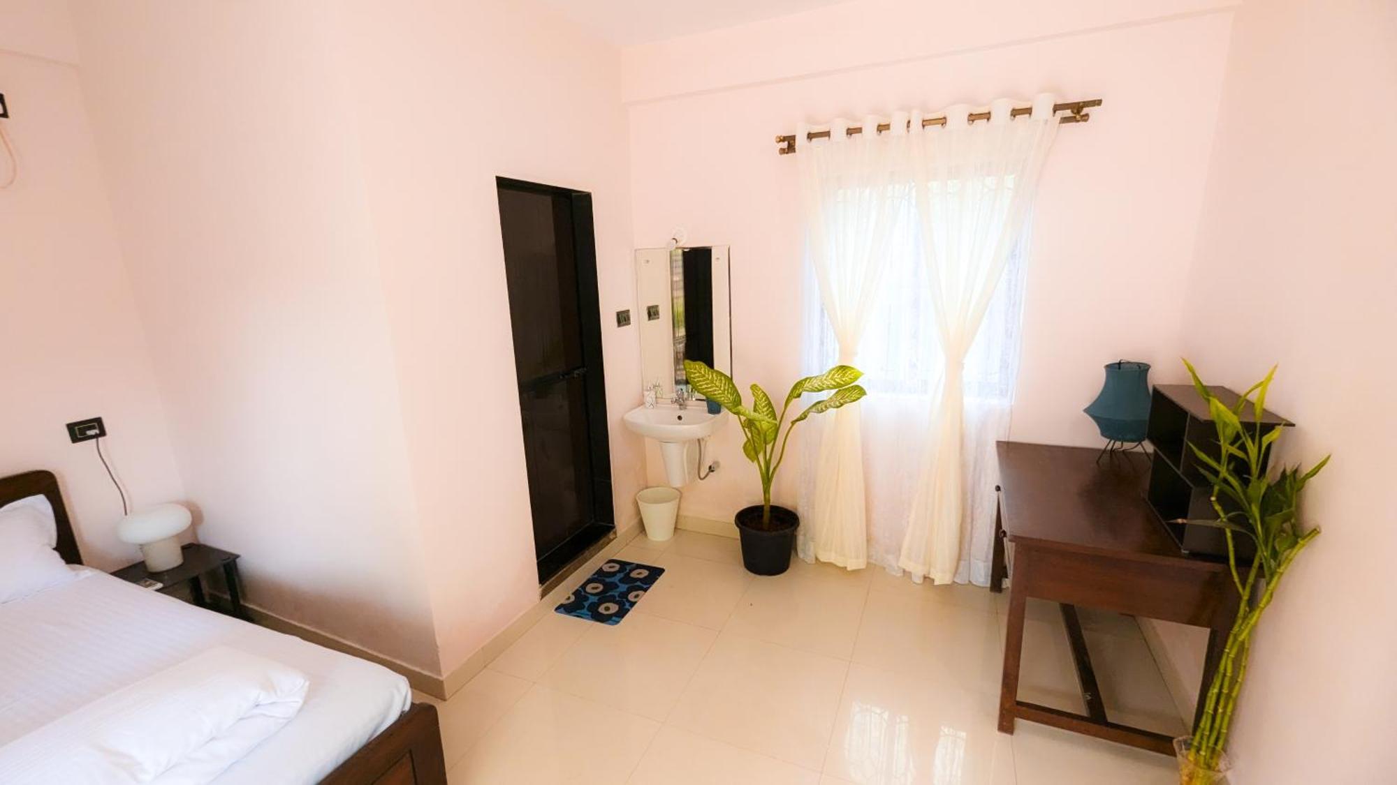 The First House By V3Homestay 4Bhk Private Pool Calangute Buitenkant foto